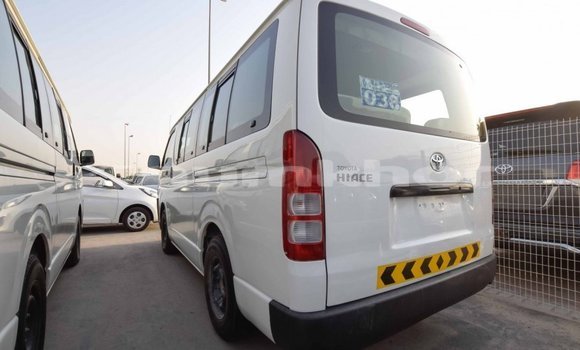 Buy Import Toyota Hiace White Car in Import - Dubai in Bumthang Buy Import Toyota Hiace White Car in Import - Dubai in Bumthang