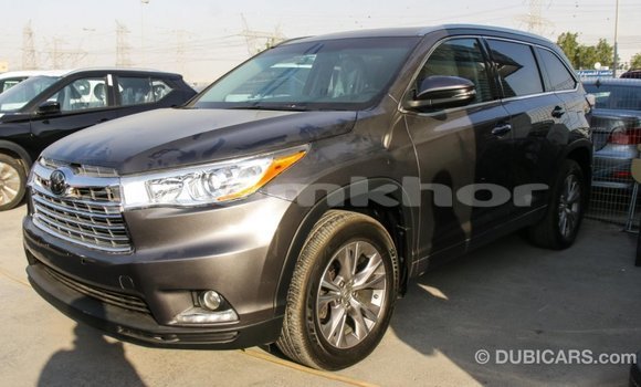 Buy Import Toyota Highlander Other Car in Import - Dubai in Bumthang Buy Import Toyota Highlander Other Car in Import - Dubai in Bumthang