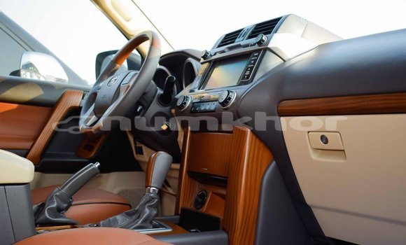 Buy Import Toyota Prado White Car in Import - Dubai in Bumthang Buy Import Toyota Prado White Car in Import - Dubai in Bumthang