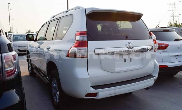 Buy Import Toyota Prado White Car in Import - Dubai in Bumthang Buy Import Toyota Prado White Car in Import - Dubai in Bumthang