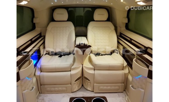 Buy Import Mercedes-Benz 250 Black Car in Import - Dubai in Bumthang Buy Import Mercedes-Benz 250 Black Car in Import - Dubai in Bumthang