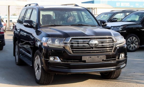 Buy Import Toyota Land Cruiser Black Car in Import - Dubai in Bumthang Buy Import Toyota Land Cruiser Black Car in Import - Dubai in Bumthang