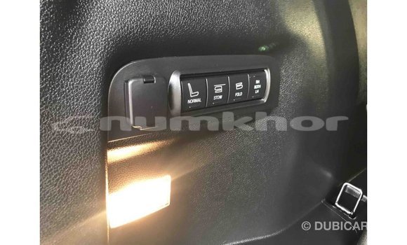 Buy Import Ford Explorer Other Car in Import - Dubai in Bumthang Buy Import Ford Explorer Other Car in Import - Dubai in Bumthang