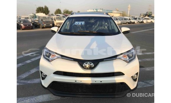 Buy Import Toyota 4Runner White Car in Import - Dubai in Bumthang Buy Import Toyota 4Runner White Car in Import - Dubai in Bumthang