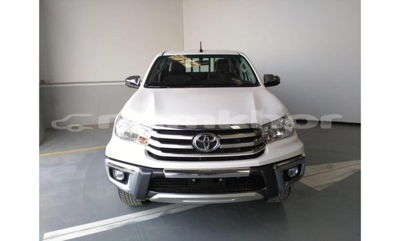 Buy Import Toyota Hilux White Car in Import - Dubai in Bumthang Buy Import Toyota Hilux White Car in Import - Dubai in Bumthang