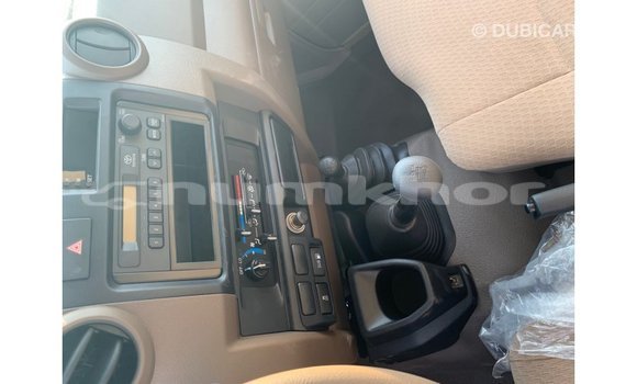Buy Import Toyota Land Cruiser Beige Car in Import - Dubai in Bumthang Buy Import Toyota Land Cruiser Beige Car in Import - Dubai in Bumthang