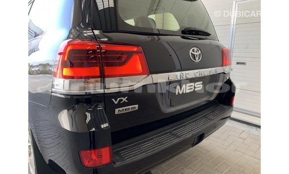 Buy Import Toyota Land Cruiser Black Car in Import - Dubai in Bumthang Buy Import Toyota Land Cruiser Black Car in Import - Dubai in Bumthang