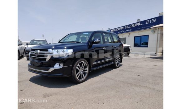 Buy Import Toyota Land Cruiser Black Car in Import - Dubai in Bumthang Buy Import Toyota Land Cruiser Black Car in Import - Dubai in Bumthang