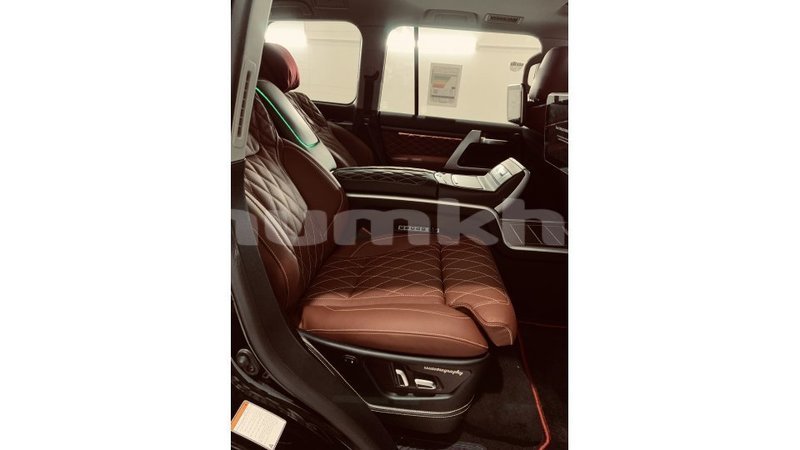 Big with watermark toyota land cruiser bumthang import dubai 1921