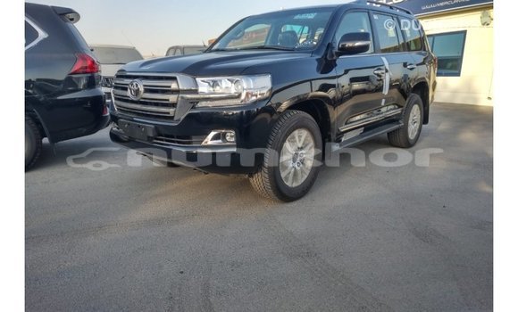Buy Import Toyota Land Cruiser Black Car in Import - Dubai in Bumthang Buy Import Toyota Land Cruiser Black Car in Import - Dubai in Bumthang