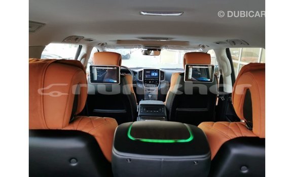 Buy Import Toyota Land Cruiser Black Car in Import - Dubai in Bumthang Buy Import Toyota Land Cruiser Black Car in Import - Dubai in Bumthang