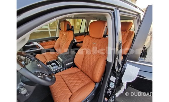 Buy Import Toyota Land Cruiser Black Car in Import - Dubai in Bumthang Buy Import Toyota Land Cruiser Black Car in Import - Dubai in Bumthang
