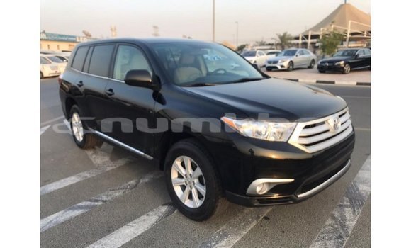 Buy Import Toyota Highlander Black Car in Import - Dubai in Bumthang Buy Import Toyota Highlander Black Car in Import - Dubai in Bumthang