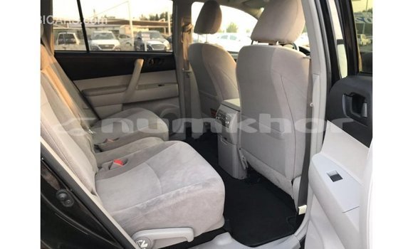 Buy Import Toyota Highlander Black Car in Import - Dubai in Bumthang Buy Import Toyota Highlander Black Car in Import - Dubai in Bumthang