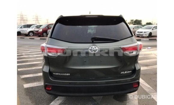 Buy Import Toyota Highlander Other Car in Import - Dubai in Bumthang Buy Import Toyota Highlander Other Car in Import - Dubai in Bumthang
