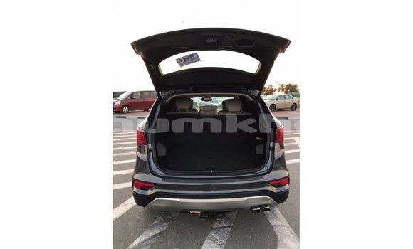 Buy Import Hyundai Santa Fe Black Car in Import - Dubai in Bumthang Buy Import Hyundai Santa Fe Black Car in Import - Dubai in Bumthang