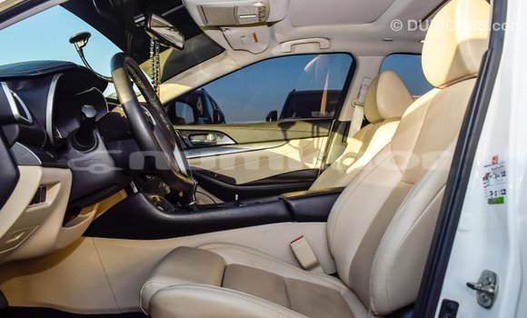 Buy Import Nissan Maxima White Car in Import - Dubai in Bumthang Buy Import Nissan Maxima White Car in Import - Dubai in Bumthang