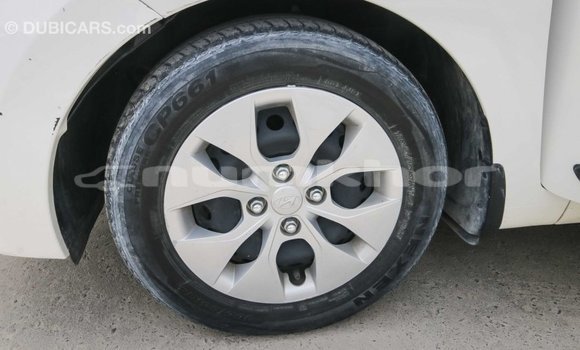 Buy Import Hyundai i10 White Car in Import - Dubai in Bumthang Buy Import Hyundai i10 White Car in Import - Dubai in Bumthang