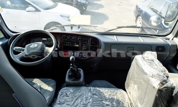 Buy Import Hyundai Accent Beige Car in Import - Dubai in Bumthang Buy Import Hyundai Accent Beige Car in Import - Dubai in Bumthang