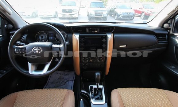Buy Import Toyota Fortuner White Car in Import - Dubai in Bumthang Buy Import Toyota Fortuner White Car in Import - Dubai in Bumthang