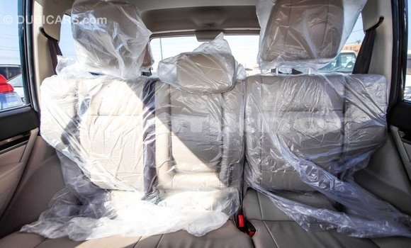 Buy Import Mitsubishi Pajero White Car in Import - Dubai in Bumthang Buy Import Mitsubishi Pajero White Car in Import - Dubai in Bumthang