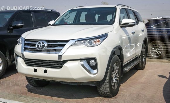 Buy Import Toyota Fortuner White Car in Import - Dubai in Bumthang Buy Import Toyota Fortuner White Car in Import - Dubai in Bumthang