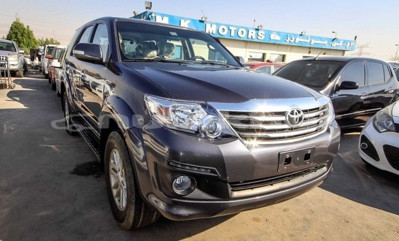 Buy Import Toyota Fortuner Other Car in Import - Dubai in Bumthang Buy Import Toyota Fortuner Other Car in Import - Dubai in Bumthang