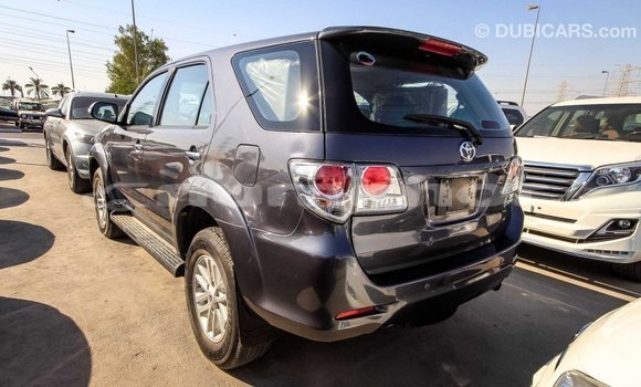 Buy Import Toyota Fortuner Other Car in Import - Dubai in Bumthang Buy Import Toyota Fortuner Other Car in Import - Dubai in Bumthang