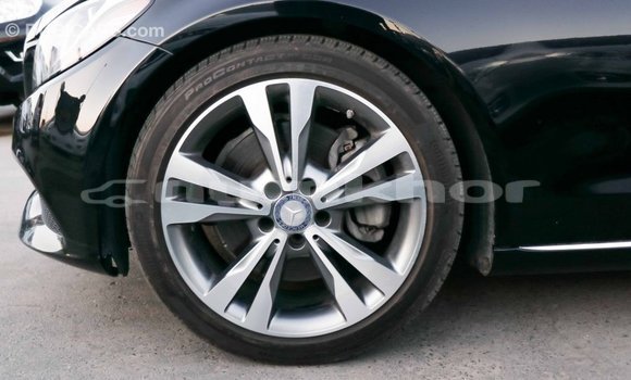 Buy Import Mercedes-Benz 190 Black Car in Import - Dubai in Bumthang Buy Import Mercedes-Benz 190 Black Car in Import - Dubai in Bumthang