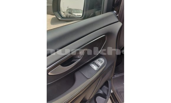 Buy Import Mercedes-Benz 250 Black Car in Import - Dubai in Bumthang Buy Import Mercedes-Benz 250 Black Car in Import - Dubai in Bumthang
