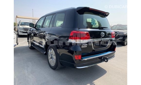 Buy Import Toyota Land Cruiser Black Car in Import - Dubai in Bumthang Buy Import Toyota Land Cruiser Black Car in Import - Dubai in Bumthang
