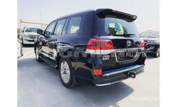 Buy Import Toyota Land Cruiser Black Car in Import - Dubai in Bumthang Buy Import Toyota Land Cruiser Black Car in Import - Dubai in Bumthang