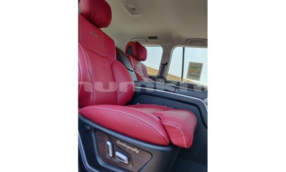 Buy Import Toyota Land Cruiser Black Car in Import - Dubai in Bumthang Buy Import Toyota Land Cruiser Black Car in Import - Dubai in Bumthang