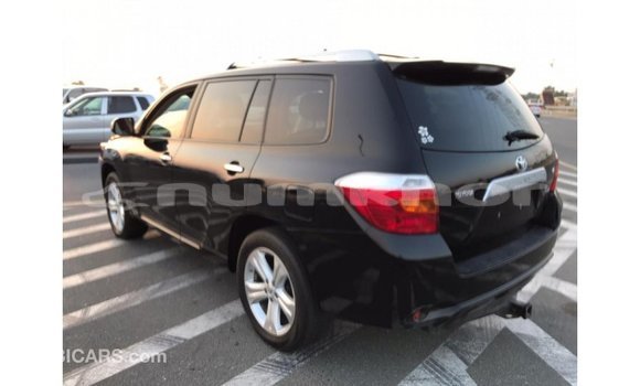 Buy Import Toyota Highlander Black Car in Import - Dubai in Bumthang Buy Import Toyota Highlander Black Car in Import - Dubai in Bumthang