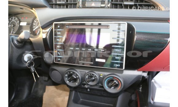 Buy Import Toyota Hilux White Car in Import - Dubai in Bumthang Buy Import Toyota Hilux White Car in Import - Dubai in Bumthang