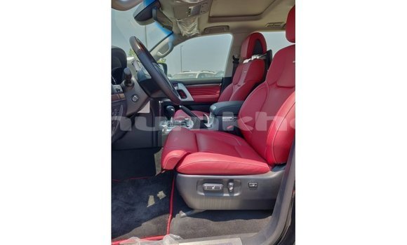 Buy Import Toyota Land Cruiser Black Car in Import - Dubai in Bumthang Buy Import Toyota Land Cruiser Black Car in Import - Dubai in Bumthang