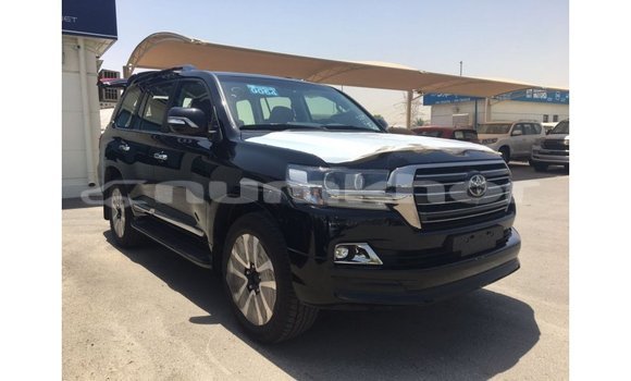 Buy Import Toyota Land Cruiser Black Car in Import - Dubai in Bumthang Buy Import Toyota Land Cruiser Black Car in Import - Dubai in Bumthang