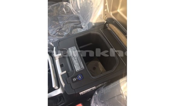 Buy Import Toyota Land Cruiser Black Car in Import - Dubai in Bumthang Buy Import Toyota Land Cruiser Black Car in Import - Dubai in Bumthang