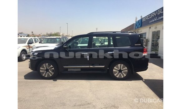 Buy Import Toyota Land Cruiser Black Car in Import - Dubai in Bumthang Buy Import Toyota Land Cruiser Black Car in Import - Dubai in Bumthang