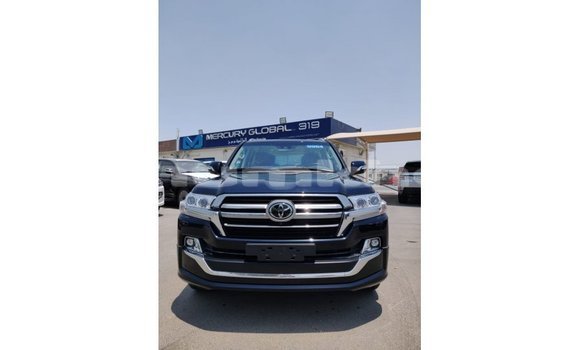 Buy Import Toyota Land Cruiser Black Car in Import - Dubai in Bumthang Buy Import Toyota Land Cruiser Black Car in Import - Dubai in Bumthang