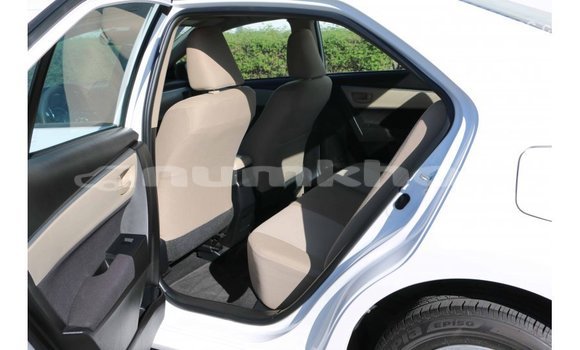 Buy Import Toyota Corolla White Car in Import - Dubai in Bumthang Buy Import Toyota Corolla White Car in Import - Dubai in Bumthang