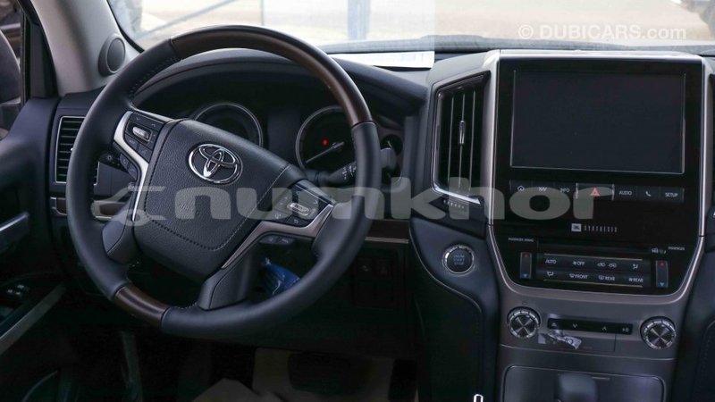 Big with watermark toyota land cruiser bumthang import dubai 2073