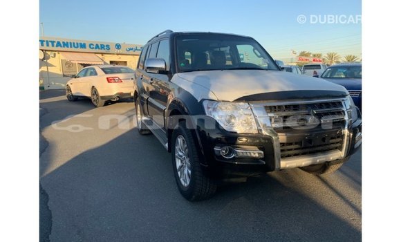 Buy Import Mitsubishi Pajero Black Car in Import - Dubai in Bumthang Buy Import Mitsubishi Pajero Black Car in Import - Dubai in Bumthang