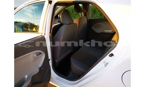 Buy Import Kia Picanto White Car in Import - Dubai in Bumthang Buy Import Kia Picanto White Car in Import - Dubai in Bumthang