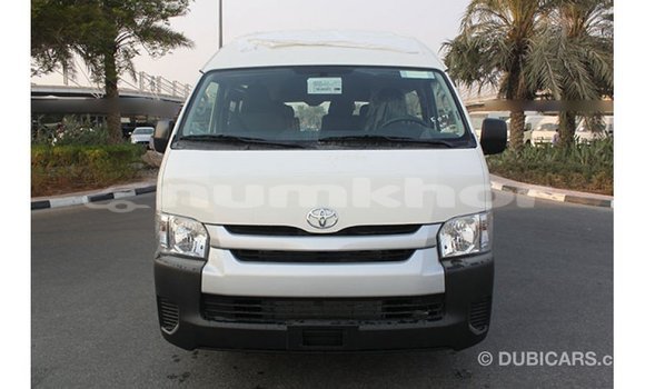 Buy Import Toyota Hiace White Car in Import - Dubai in Bumthang Buy Import Toyota Hiace White Car in Import - Dubai in Bumthang
