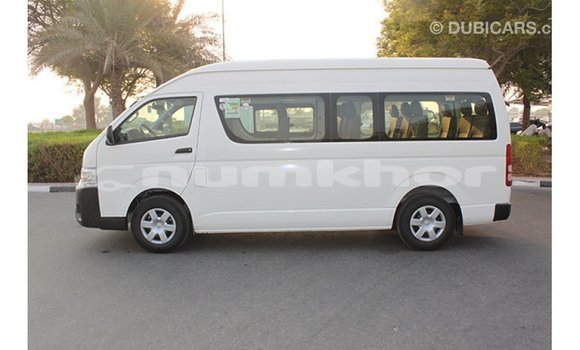 Buy Import Toyota Hiace White Car in Import - Dubai in Bumthang Buy Import Toyota Hiace White Car in Import - Dubai in Bumthang