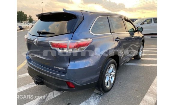 Buy Import Toyota Highlander Blue Car in Import - Dubai in Bumthang Buy Import Toyota Highlander Blue Car in Import - Dubai in Bumthang