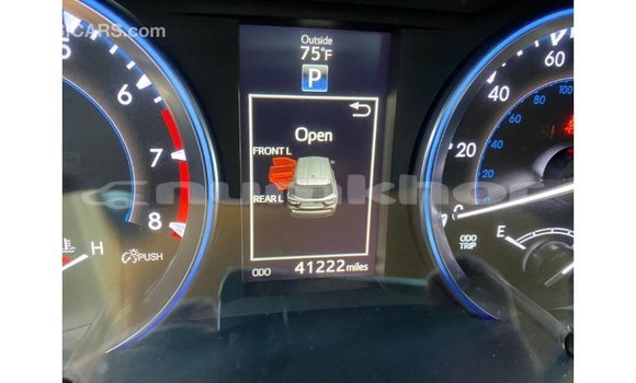 Buy Import Toyota Highlander Green Car in Import - Dubai in Bumthang Buy Import Toyota Highlander Green Car in Import - Dubai in Bumthang