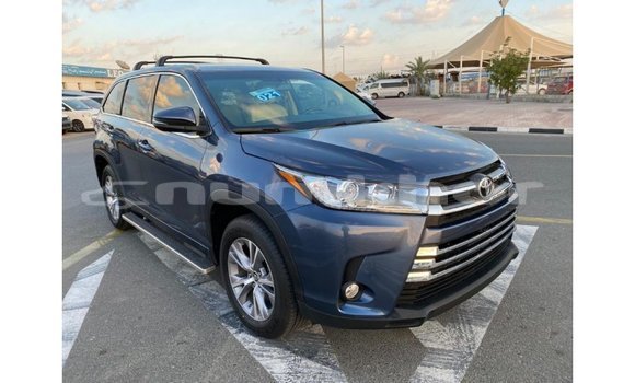 Buy Import Toyota Highlander Blue Car in Import - Dubai in Bumthang Buy Import Toyota Highlander Blue Car in Import - Dubai in Bumthang