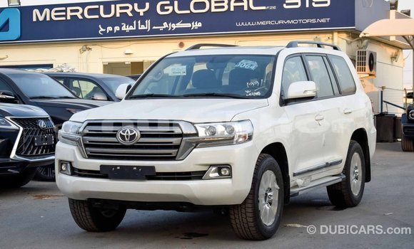 Buy Import Toyota Land Cruiser White Car in Import - Dubai in Bumthang Buy Import Toyota Land Cruiser White Car in Import - Dubai in Bumthang